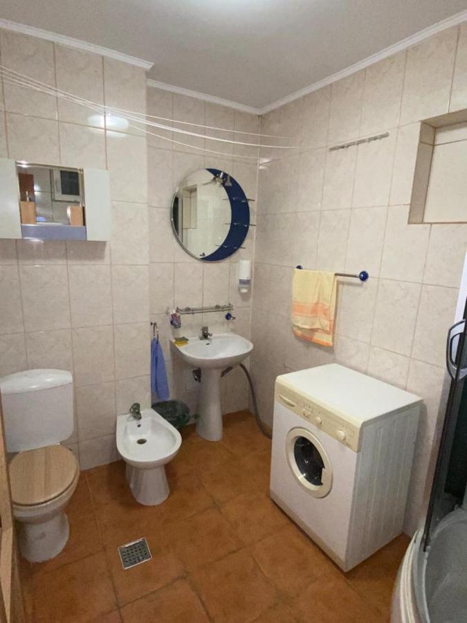 Апартаменты Apartament Cochet Бухарест Экстерьер фото